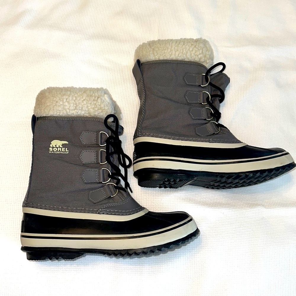 Sorel Carnival Boot Womens Gray Winter Waterproof Size 7 US